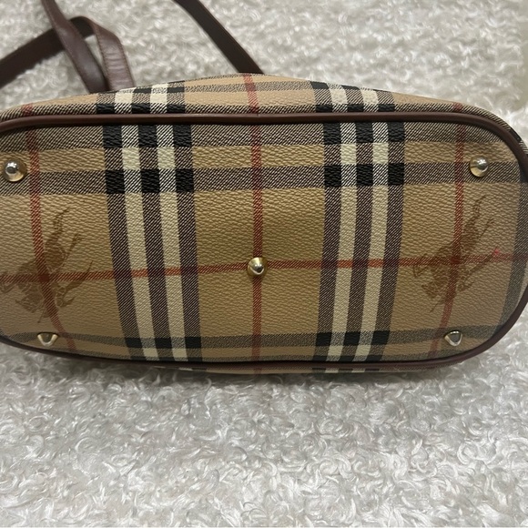 Burberry Nova Check Women’s Handbag - Picture 11 of 15